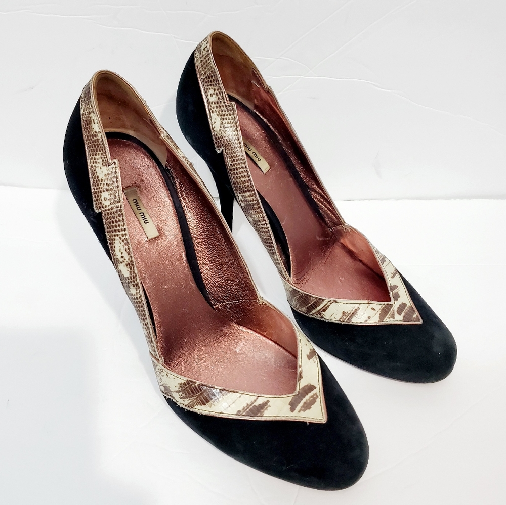 Miu miu suede leather snake print black pumps